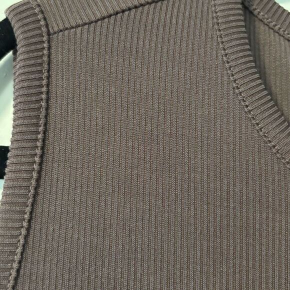 Draft Listing - Picture 4 of 8